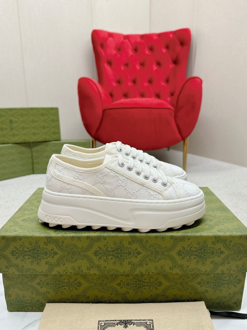 Gucci Casual Shoes